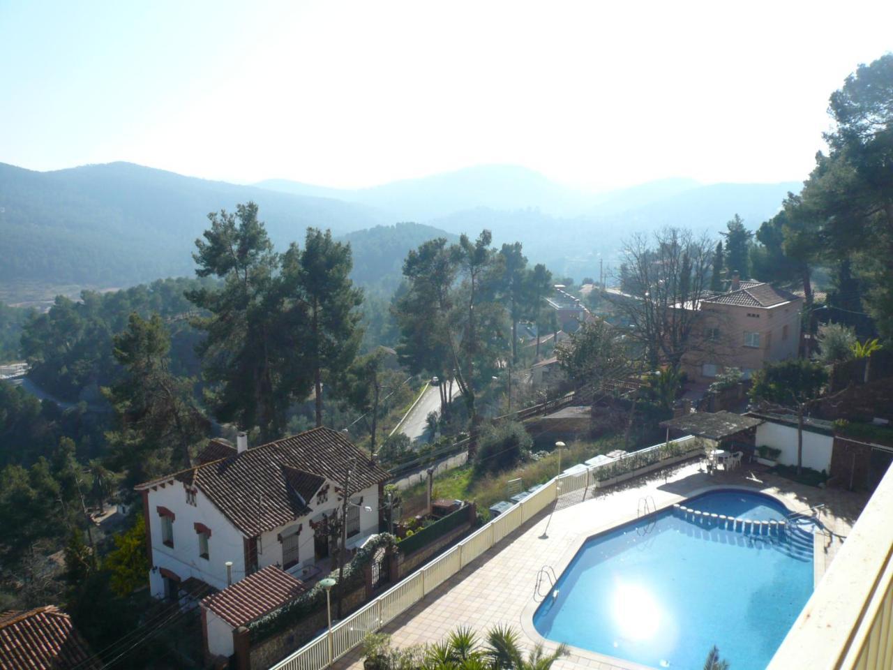 Can Fisa Hotel & Apartments Corbera de Llobregat Exterior foto